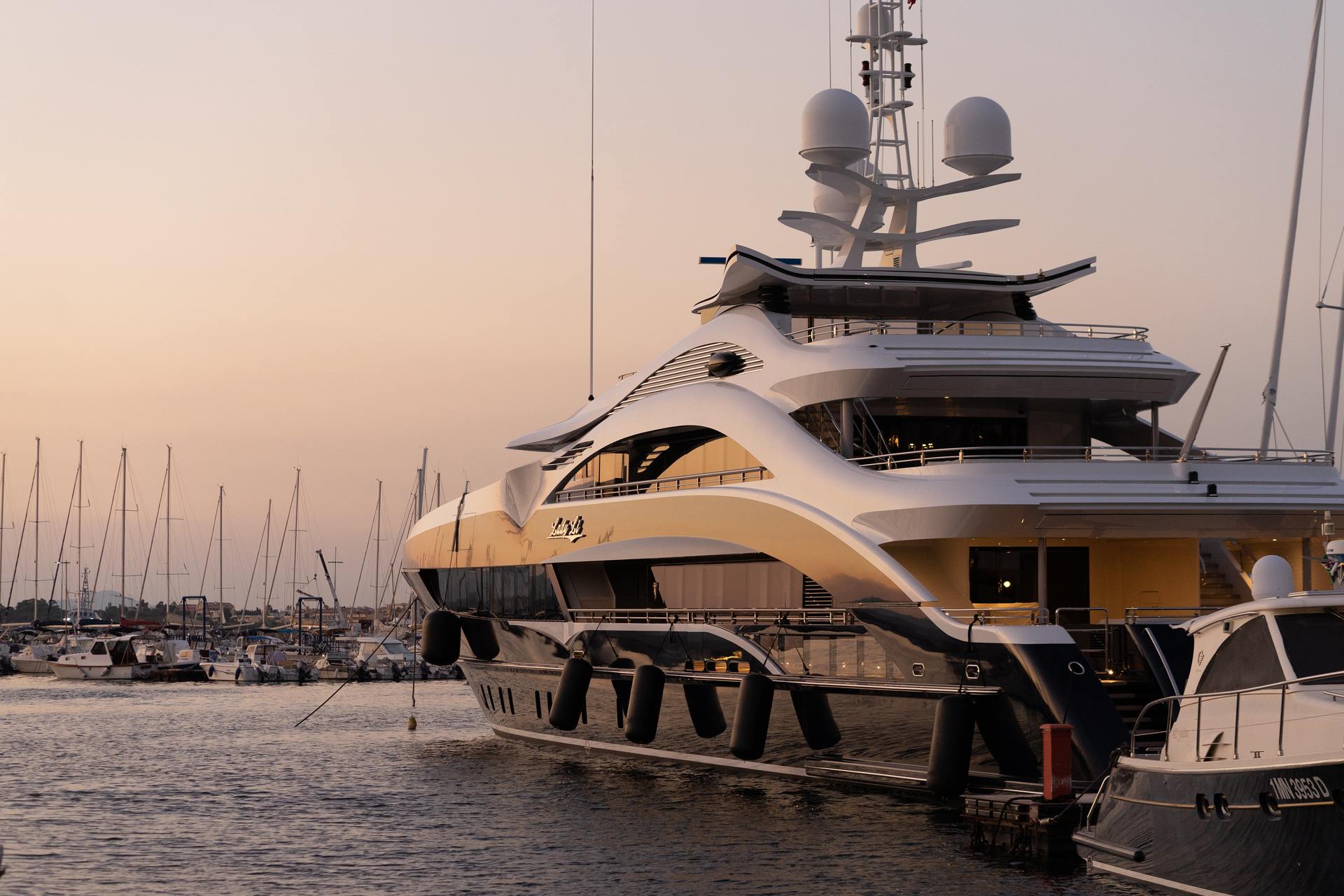 What Qualifications Do I Need To Work On A Superyacht SYSA